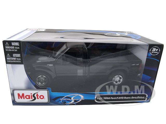   diecast car model of Chevrolet Silverado 1500 die cast car by Maisto