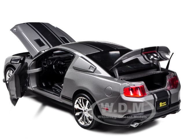 2010 SHELBY MUSTANG GT 500 SUPER SNAKE GREY 1/18 SHELBY COLLECTIBLES 