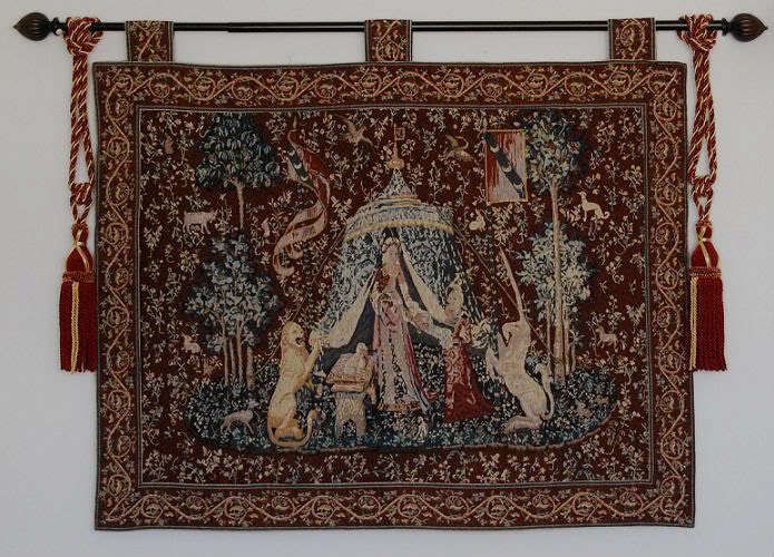 UNICORN MEDIEVAL WALL HANGING TAPESTRY FREE TASSELS  